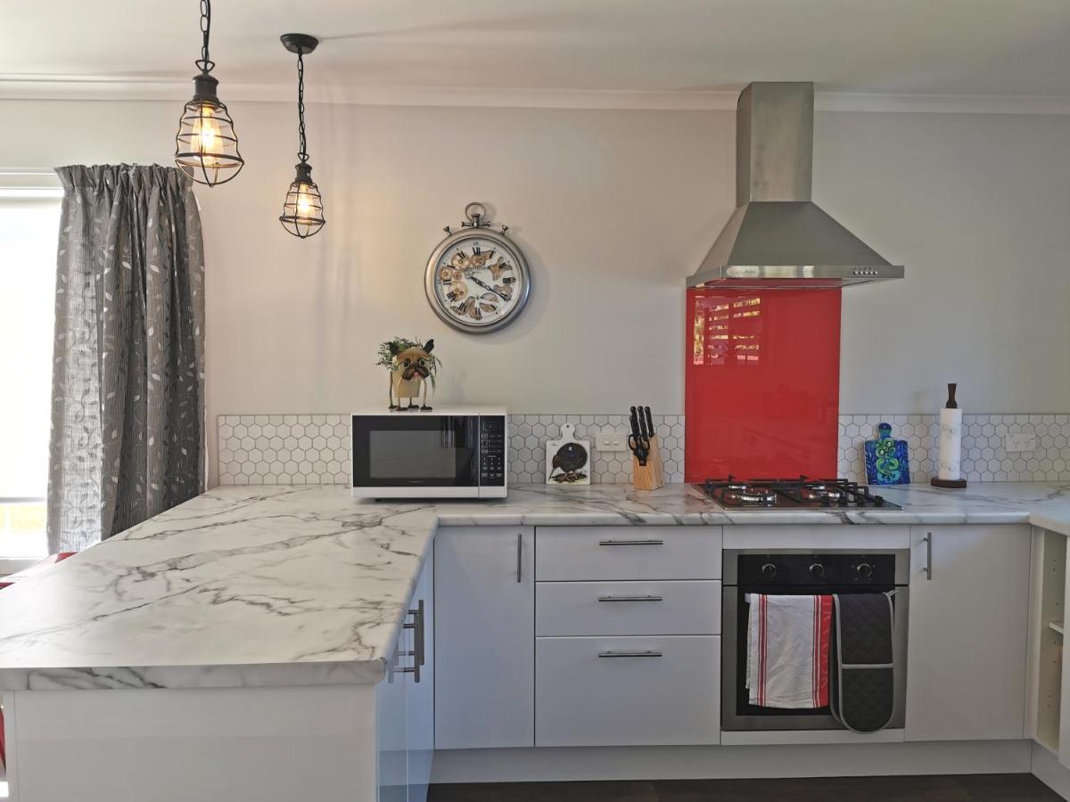 Kerikeri Sunny Modern 2 Bedroom Apartments Екстер'єр фото